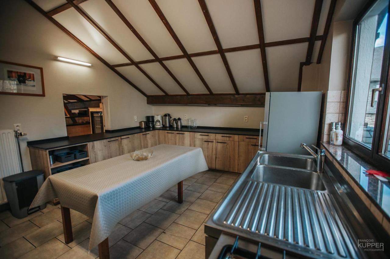 Le Vieux Sanglier - 41 Pers - Malmedy Villa Exterior photo